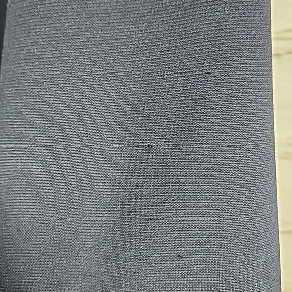 Under Armour Quarter-zip Top - Picture 4 of 6